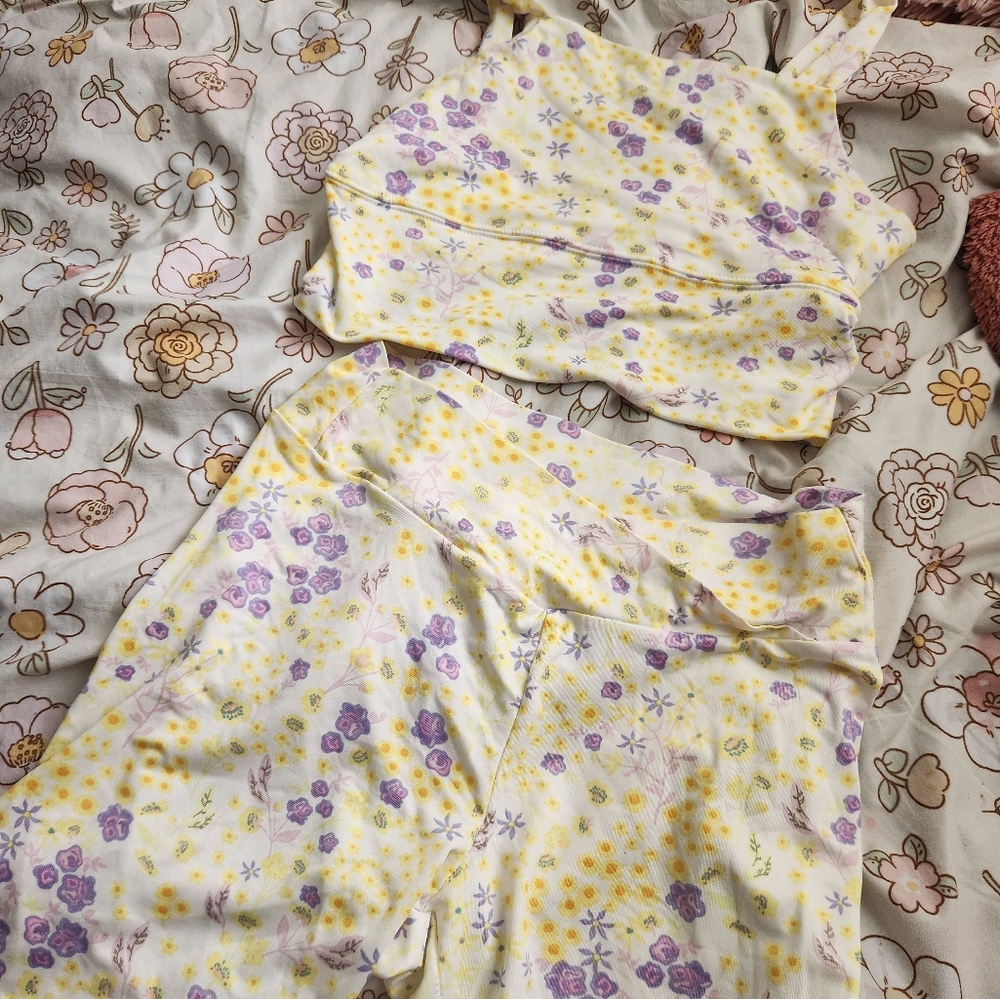Floral matching set